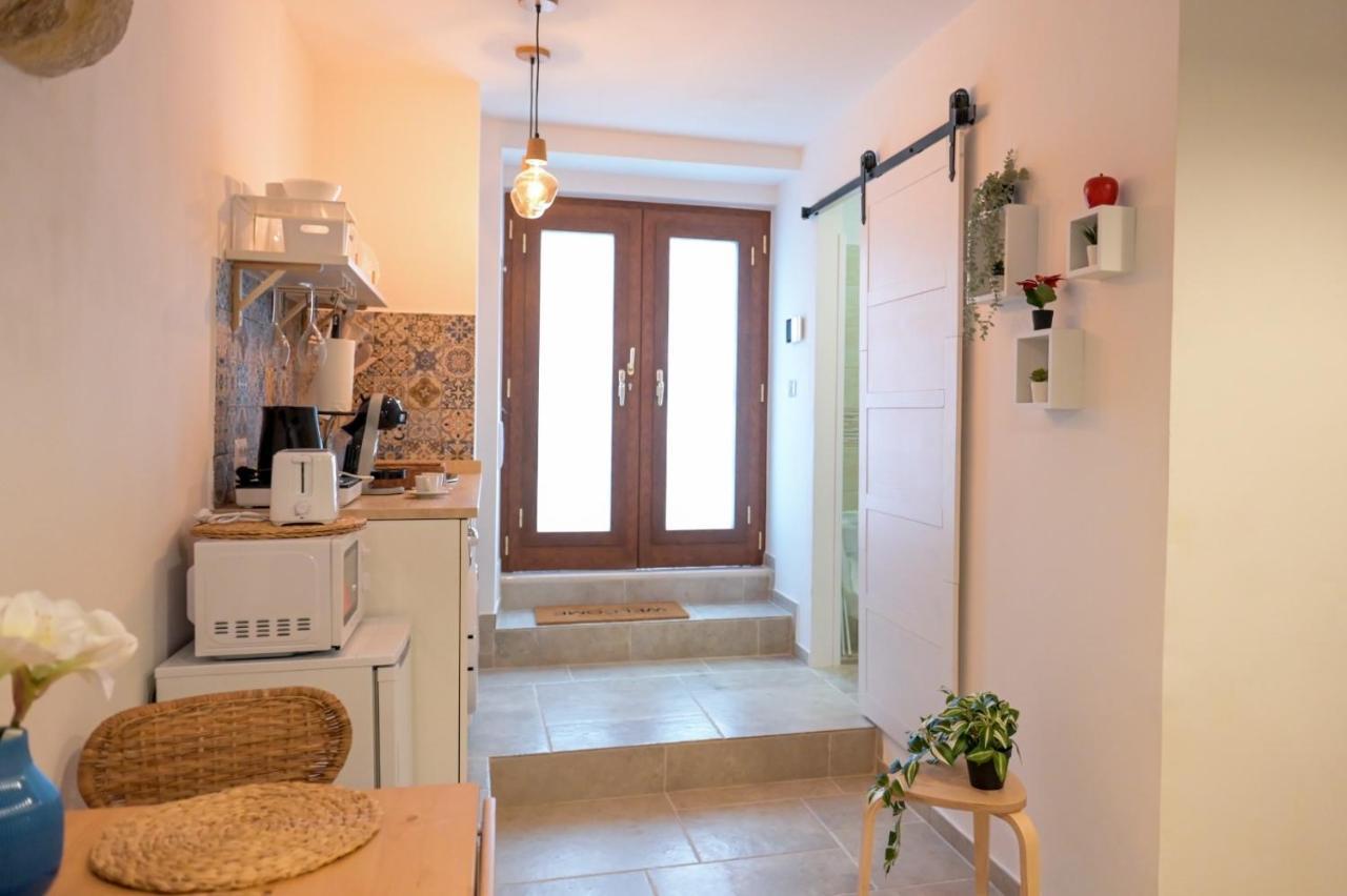 Dimora Lilina Apartment Bari Exterior photo